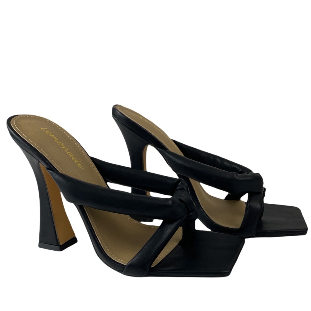 LEMONADE Loyal NWOT Black Heeled Thong Sandal